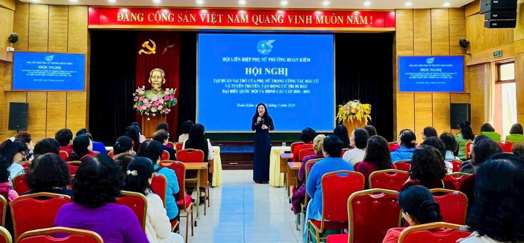 Mỗi hội viên phụ nữ phường Hoàn Kiếm là một tuyên truyền viên