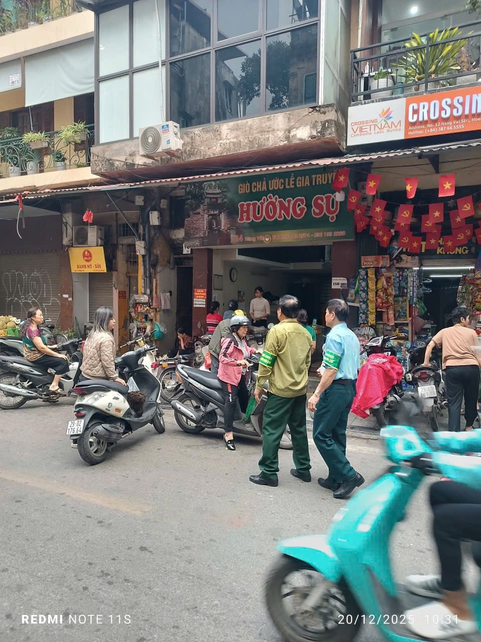 Hội Cựu chiến binh phường với hoạt động “Tình nguyện Xanh”