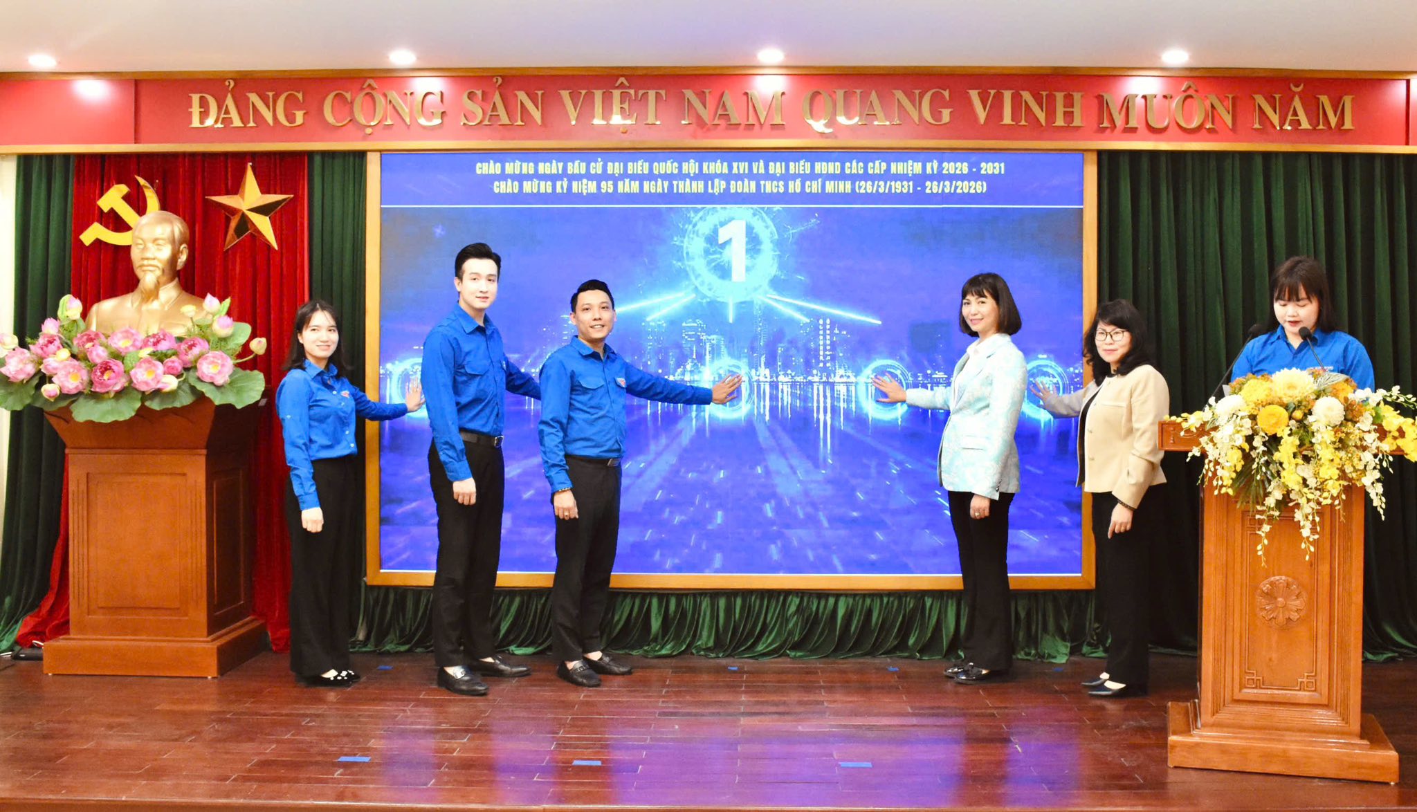 Phát động cuộc thi sáng tạo ấn phẩm “AI – Thanh niên Hoàn Kiếm tiên phong”