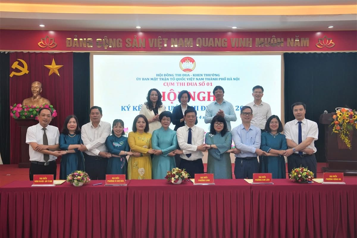 Cụm thi đua số 1 Ủy ban MTTQ Việt Nam TP Hà Nội ký giao ước thi đua